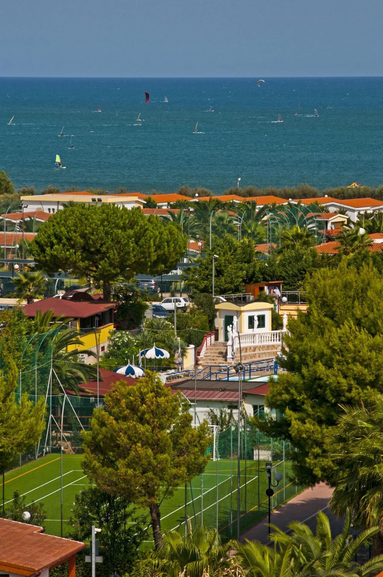 Green Park Village Vieste Exterior foto